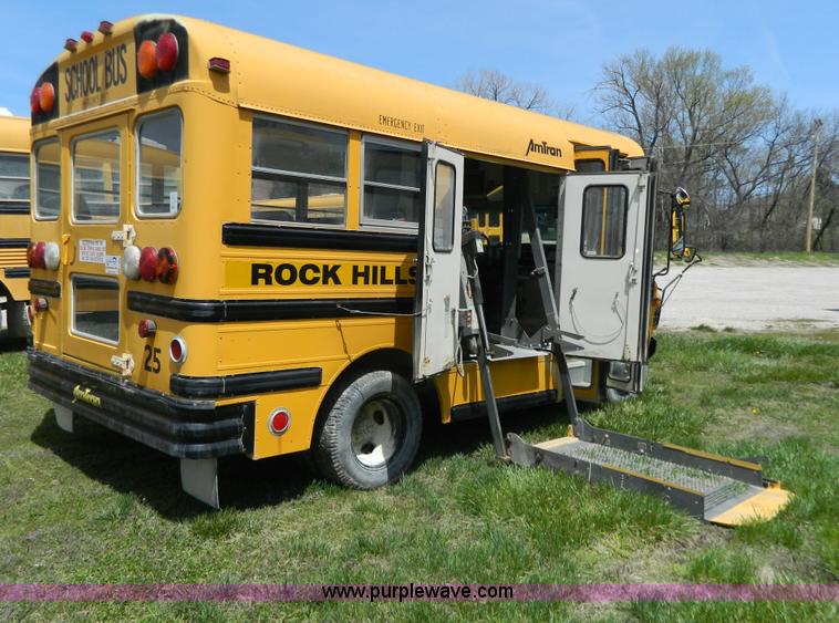 image for item G7850 1994 GMC 3500 school bus