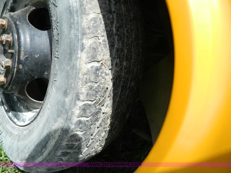 image for item G7850 1994 GMC 3500 school bus