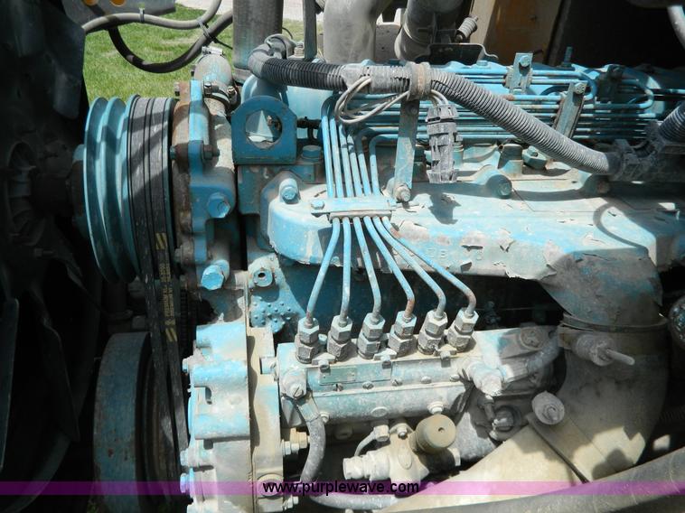 image for item G7851 1992 International school bus