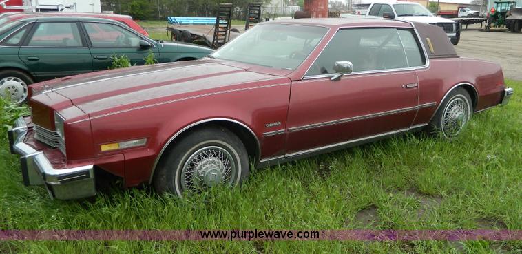 image for item G7857 1984 Oldsmobile Toronado Brougham