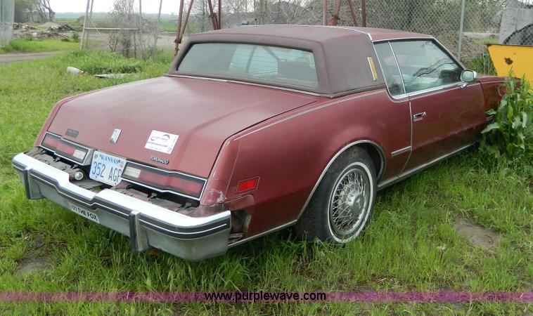 image for item G7857 1984 Oldsmobile Toronado Brougham