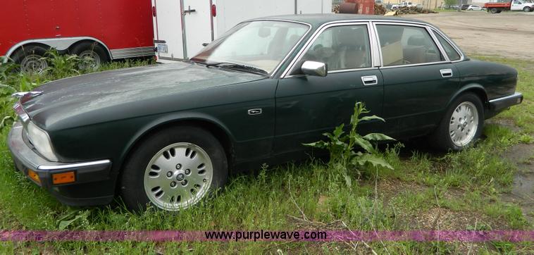 image for item G7858 1994 Jaguar XJ6