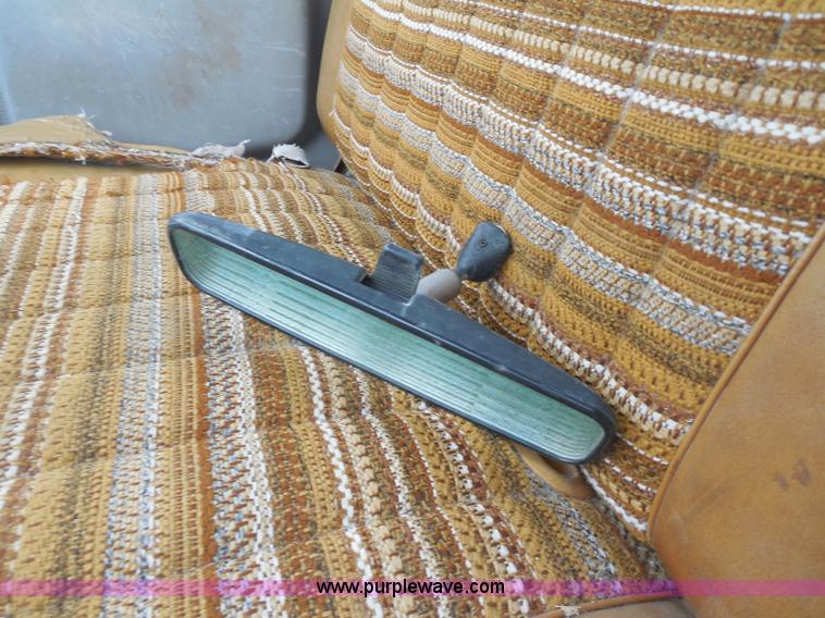 image for item H3170 1984 Ford F150 pickup truck