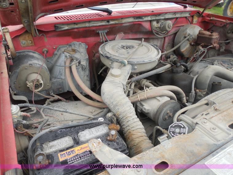 image for item H3170 1984 Ford F150 pickup truck