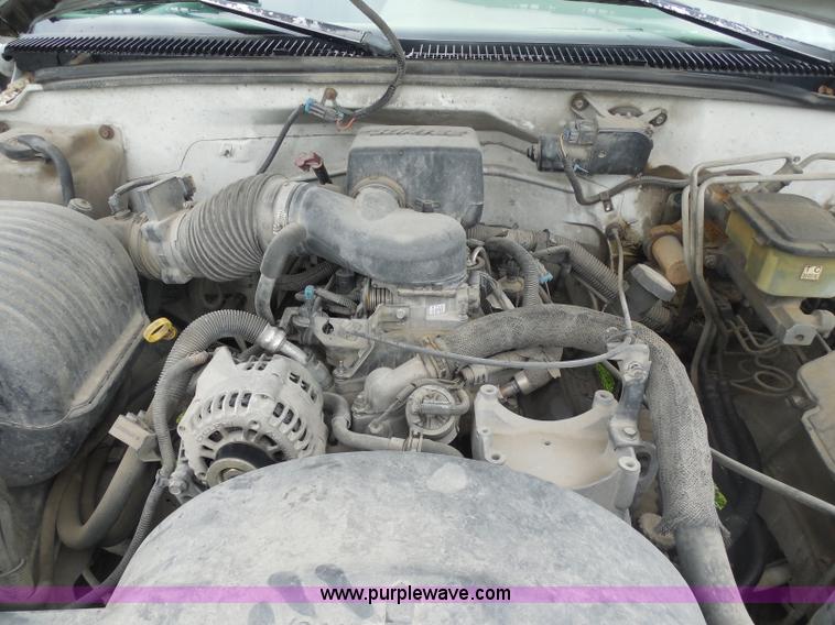 image for item H3172 1996 Chevrolet C3500 utility truck