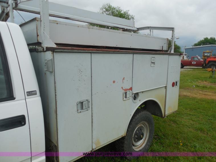 image for item H3172 1996 Chevrolet C3500 utility truck