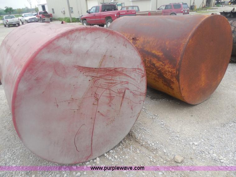 image for item H3187 (2) fuel tanks