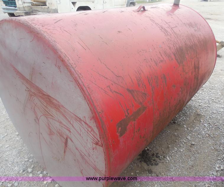 image for item H3187 (2) fuel tanks