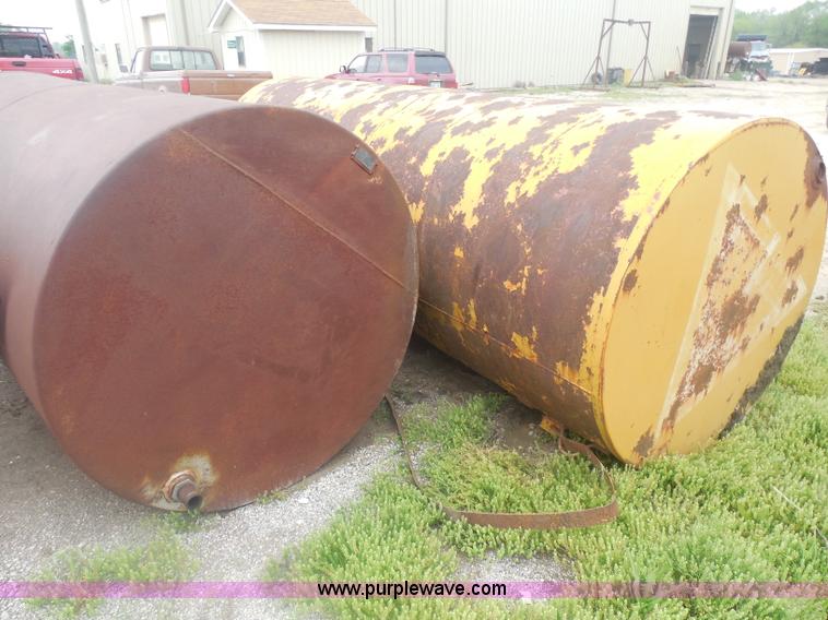 image for item H3188 (2) fuel tanks