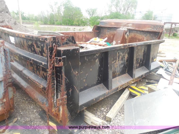 image for item H3190 Anthony dump truck bed
