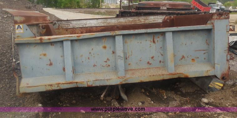 image for item H3191 Steel dump truck bed