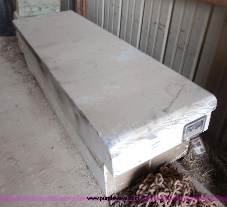 image for item H3200 (4) Delta truck toolboxes