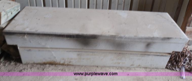 image for item H3200 (4) Delta truck toolboxes