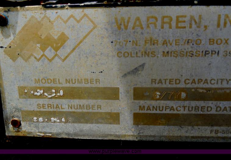 image for item H3205 2000 Sterling L7500 dump truck