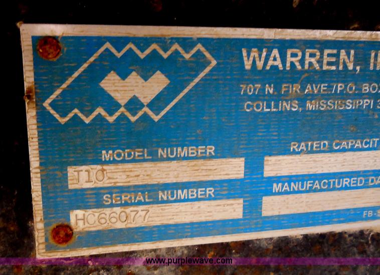 image for item H3205 2000 Sterling L7500 dump truck