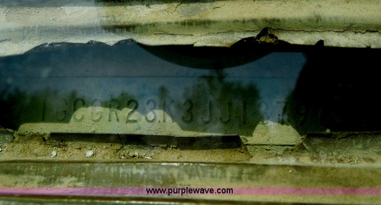 image for item H3207 1988 Chevrolet R20 Crew Cab truck cab and chassis