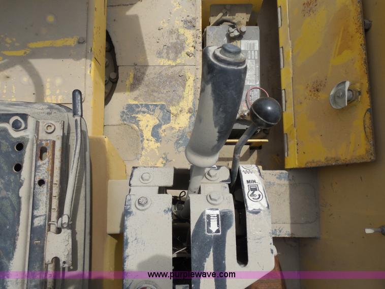 image for item H3208 Bomag BW161AD vibratory roller