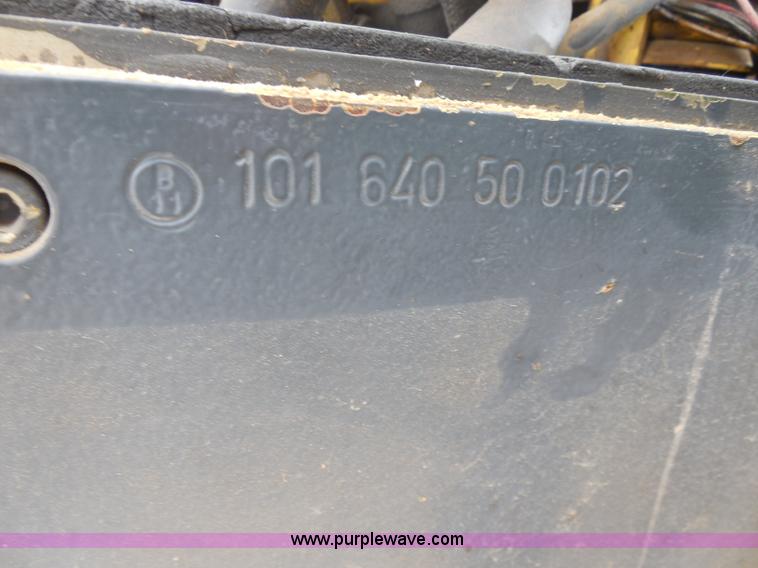 image for item H3208 Bomag BW161AD vibratory roller