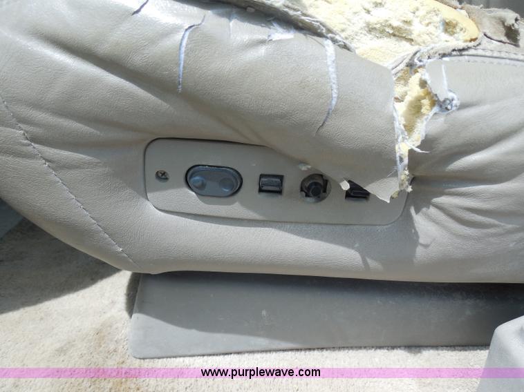 image for item H3210 1997 Chevrolet Tahoe SUV