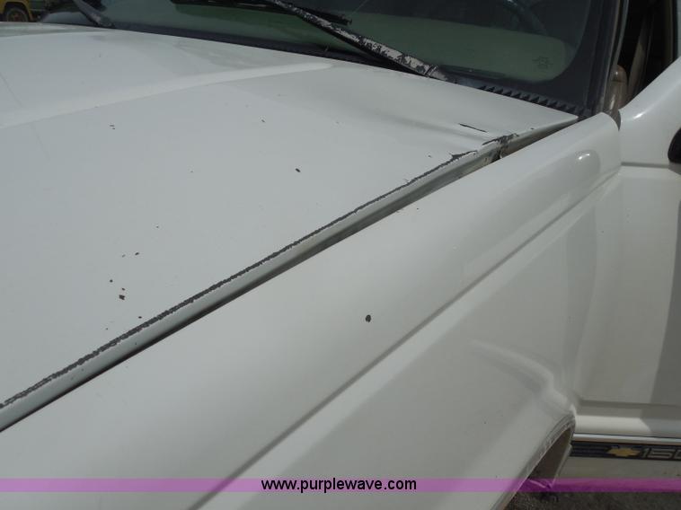 image for item H3210 1997 Chevrolet Tahoe SUV