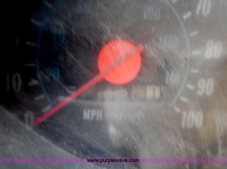 image for item H3212 1984 GMC TopKick C6000 dump truck