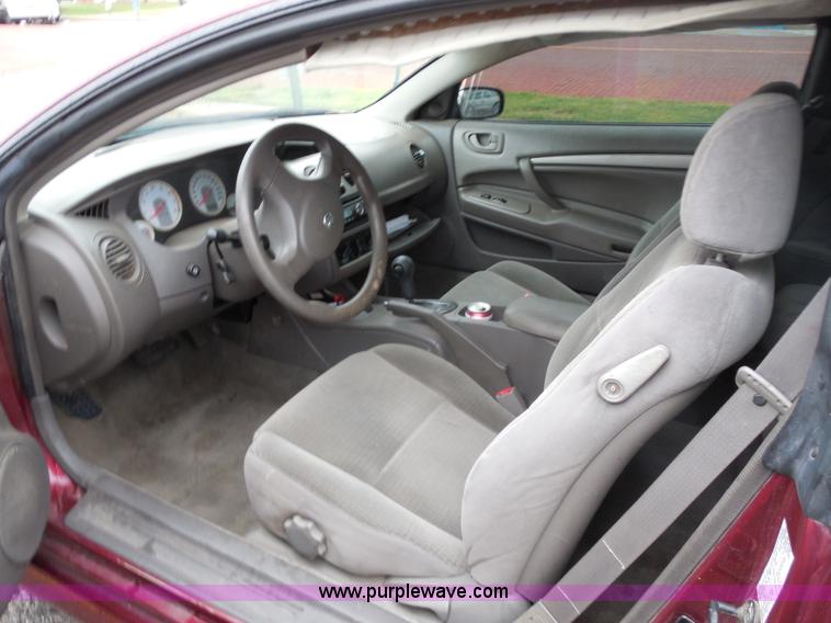 image for item H3222 2003 Dodge Stratus SE