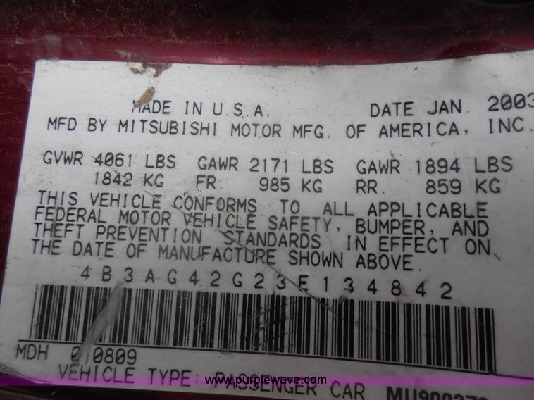 image for item H3222 2003 Dodge Stratus SE