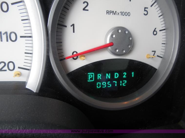 image for item H3232 2005 Dodge Durango SLT SUV