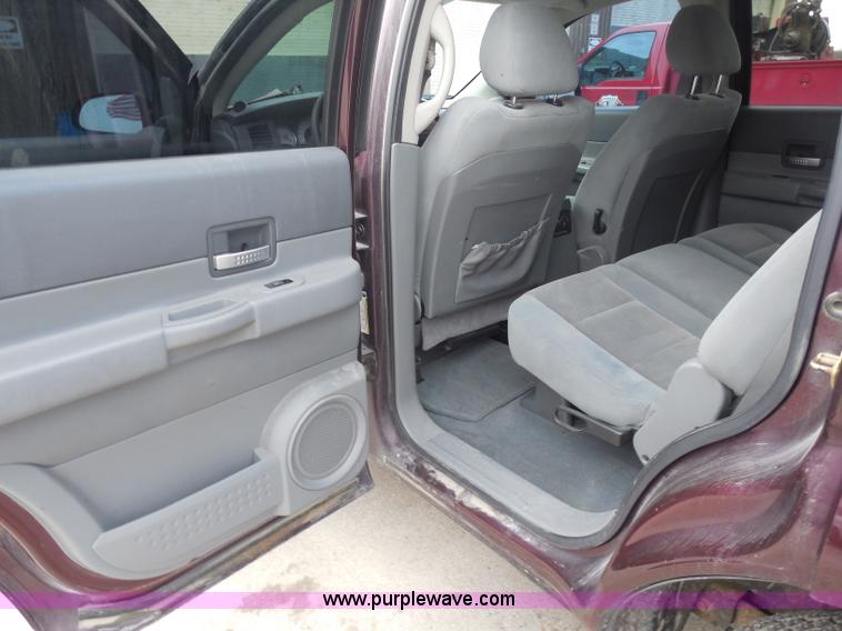 image for item H3232 2005 Dodge Durango SLT SUV