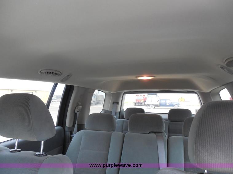 image for item H3232 2005 Dodge Durango SLT SUV