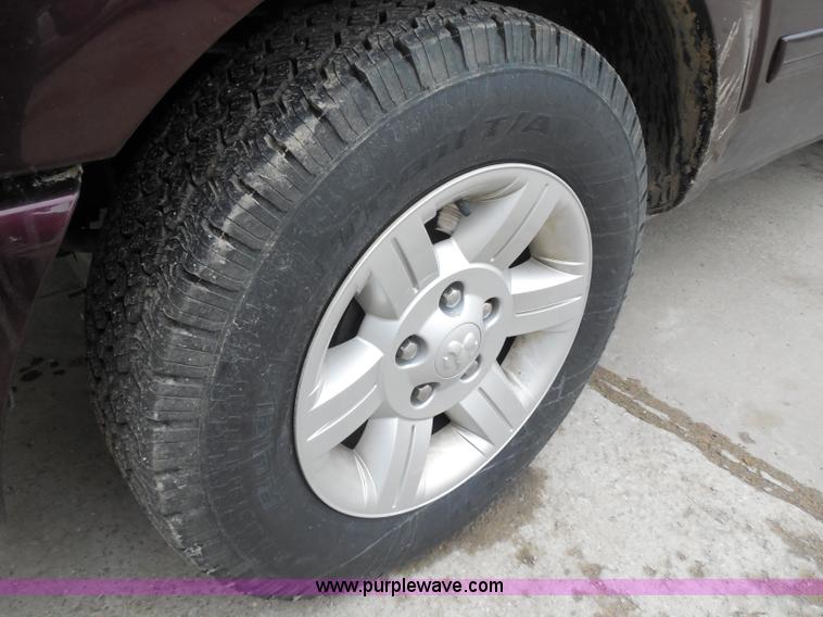 image for item H3232 2005 Dodge Durango SLT SUV