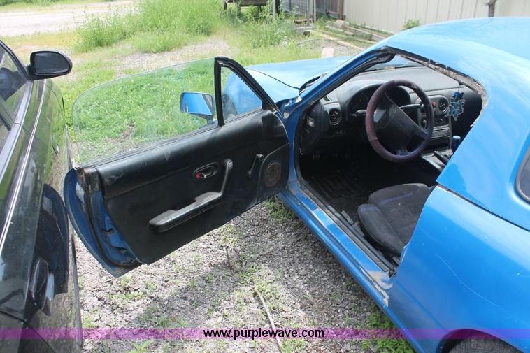 image for item H3550 1992 Mazda MX-5 Miata