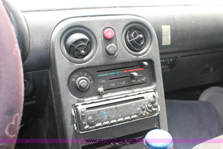 image for item H3550 1992 Mazda MX-5 Miata