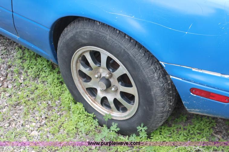 image for item H3550 1992 Mazda MX-5 Miata