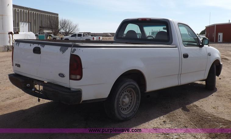 image for item H7188 1997 Ford F150 pickup truck