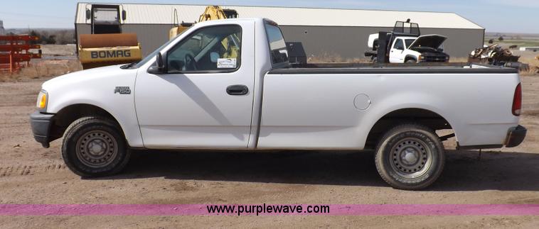 image for item H7188 1997 Ford F150 pickup truck