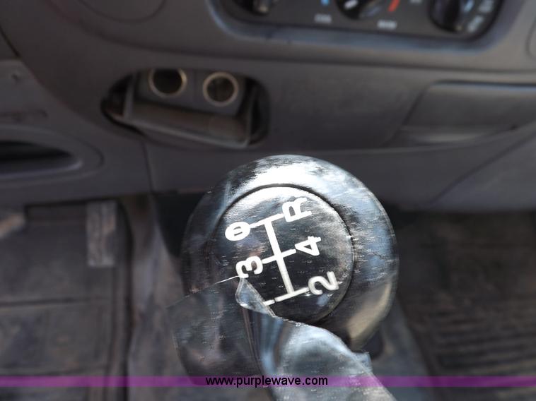 image for item H7188 1997 Ford F150 pickup truck