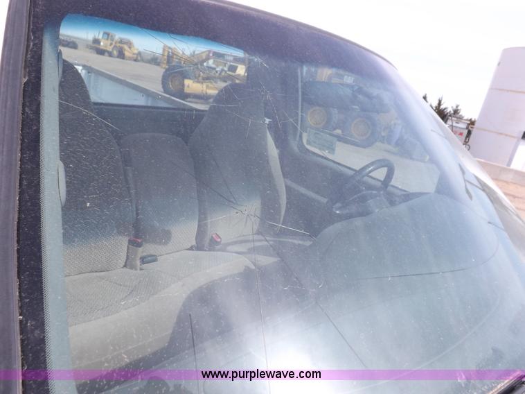 image for item H7188 1997 Ford F150 pickup truck