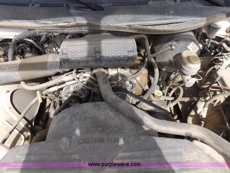 image for item H7190 1999 Dodge Ram 1500 pickup truck