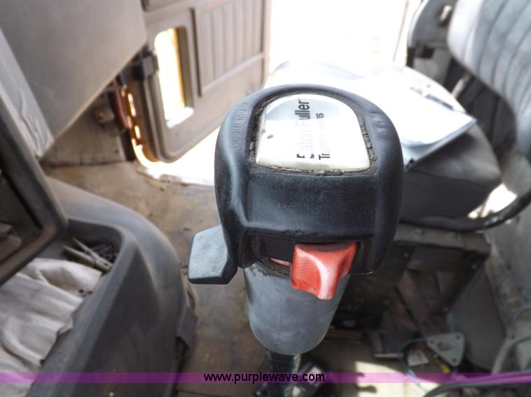 image for item H7191 1988 GMC General dump truck