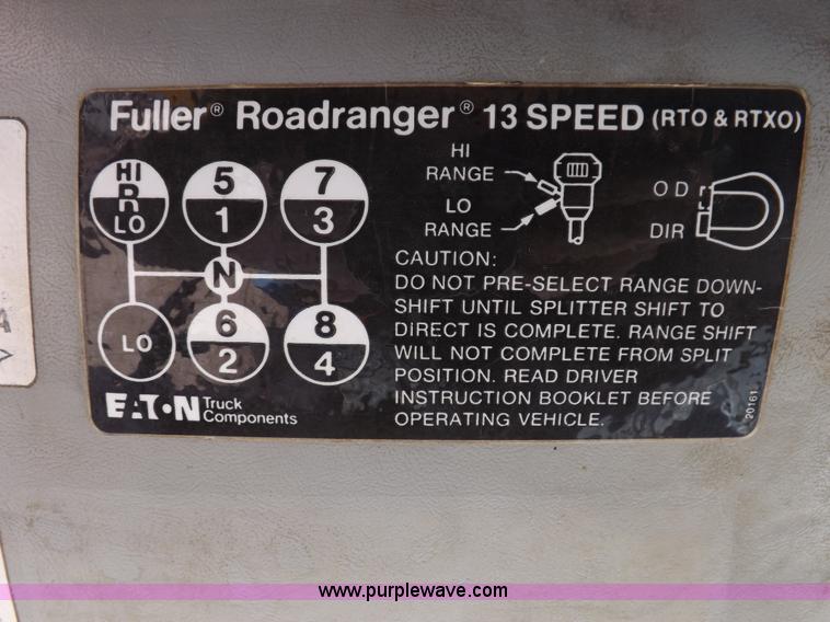 image for item H7191 1988 GMC General dump truck