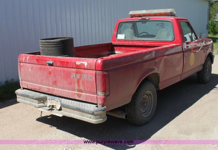 image for item H7494 1996 Ford F250 Heavy Duty XL pickup truck