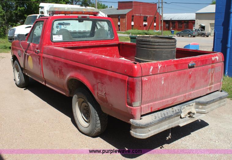 image for item H7494 1996 Ford F250 Heavy Duty XL pickup truck