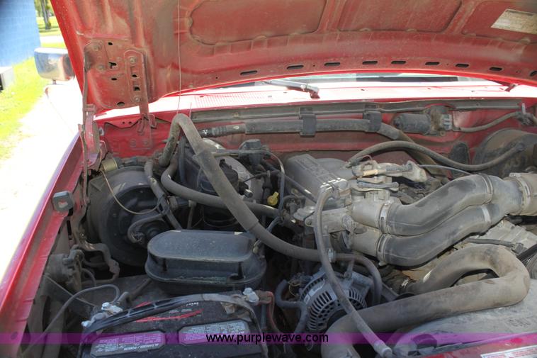 image for item H7494 1996 Ford F250 Heavy Duty XL pickup truck