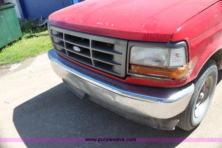 image for item H7494 1996 Ford F250 Heavy Duty XL pickup truck