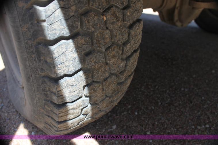 image for item H7494 1996 Ford F250 Heavy Duty XL pickup truck