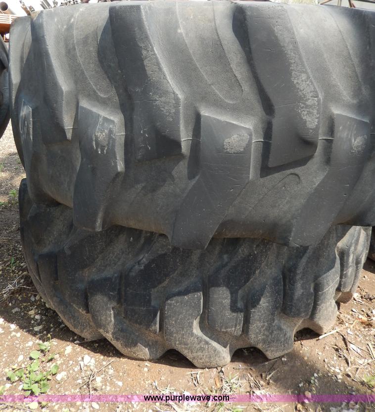 image for item W9773 (8) assorted used loader tires