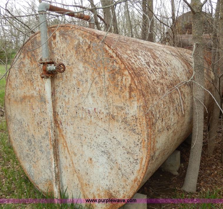 image for item W9870 Fuel tank