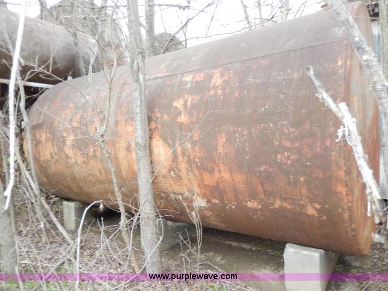 image for item W9871 Fuel tank