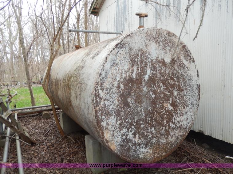 image for item W9873 Fuel tank